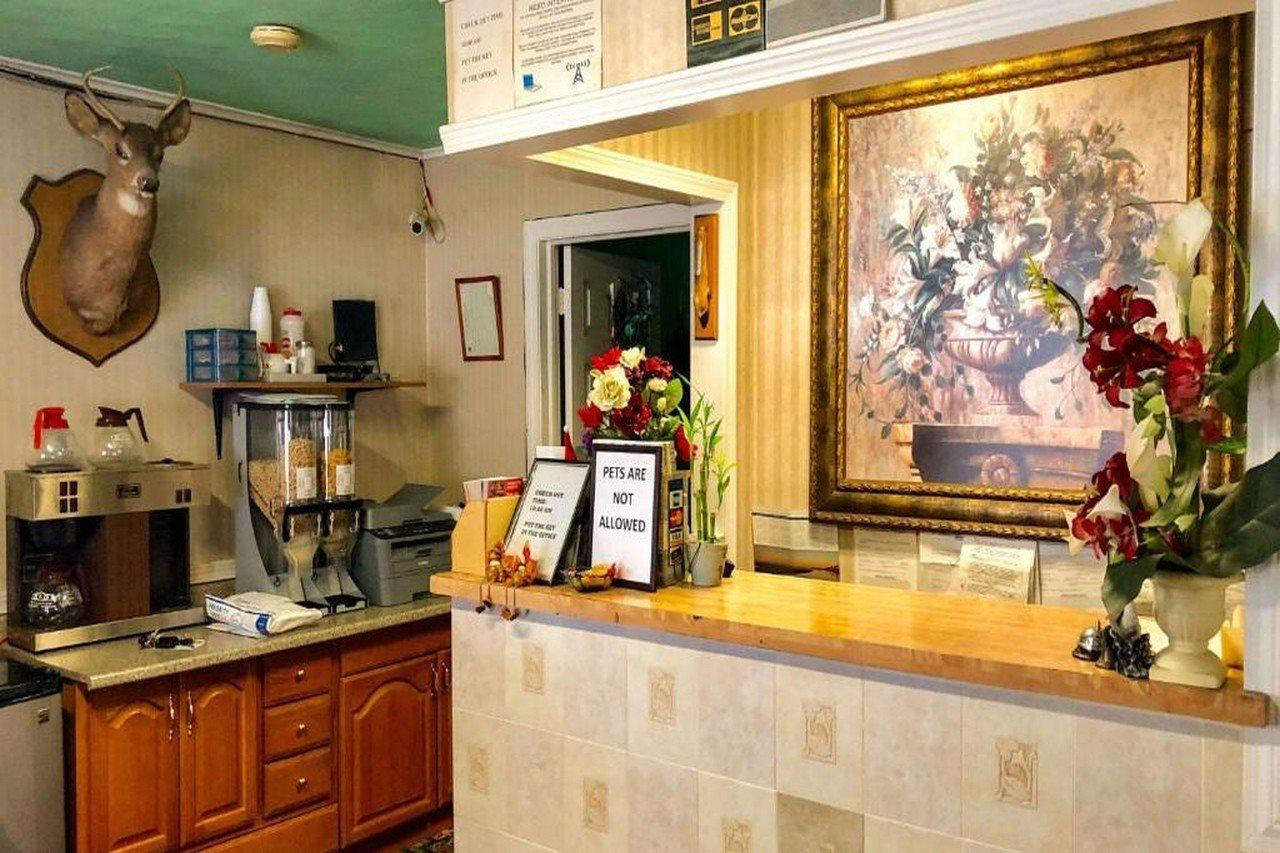 Pleasant Valley Motel West Stockbridge מראה חיצוני תמונה